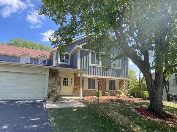 330 Springlake Ln APT D, Aurora, IL 60504