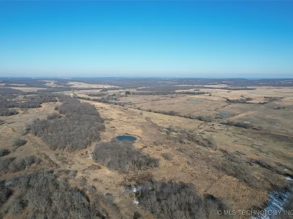 1 E 1030th Rd, Checotah, OK 74426