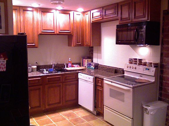 4th image of 1004 NW 15th Ave