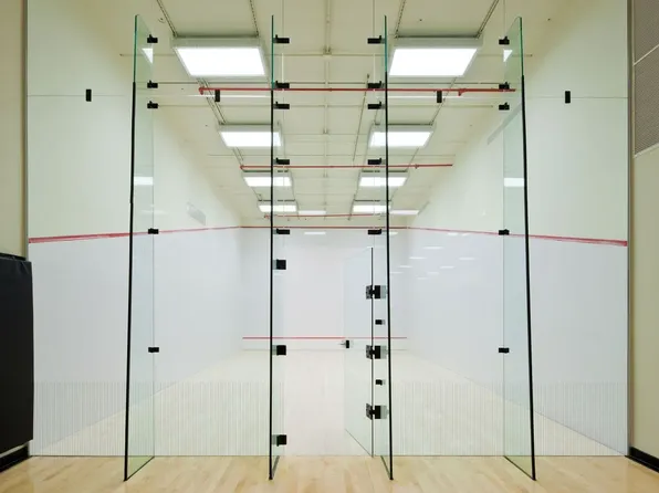 50 Riverside Boulevard image 10 of 14