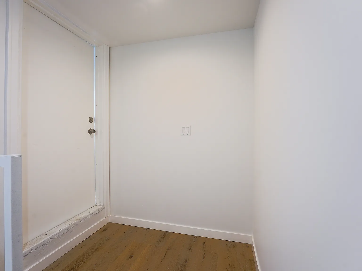 3 bed, 1208 sqft, $3,150 — Photo 4