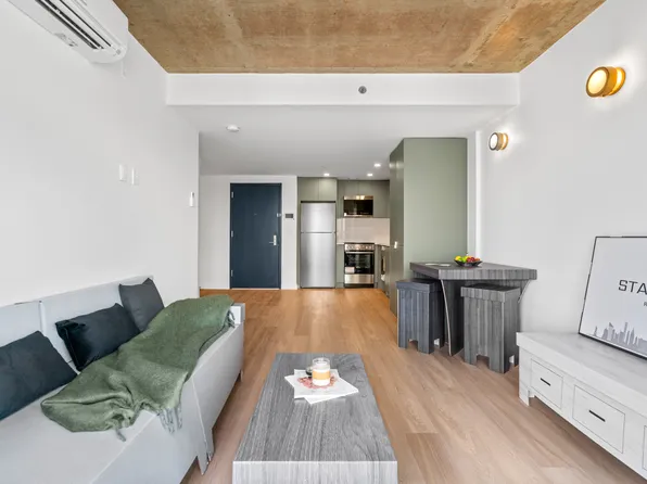 11 Weirfield Street image 1 of 11