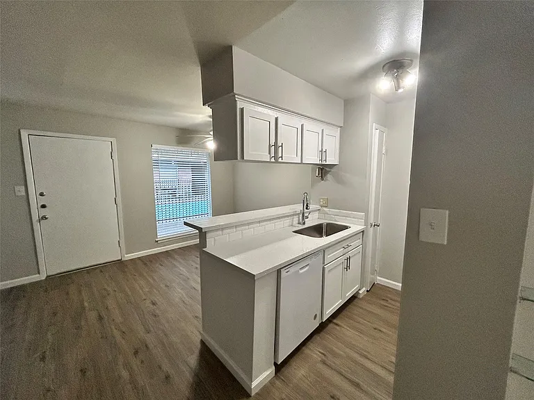 1401 Kipling St #17 — Photo 5