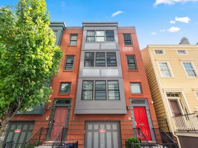 7 Wayne St, Jersey City, NJ, 07302