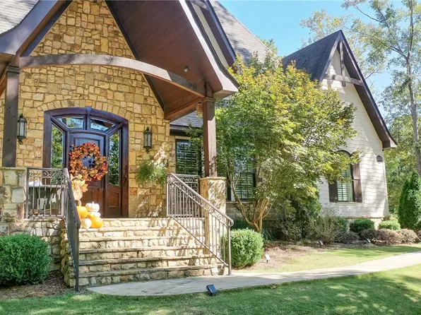 1737 Altamont Ct, Auburn, AL 36830