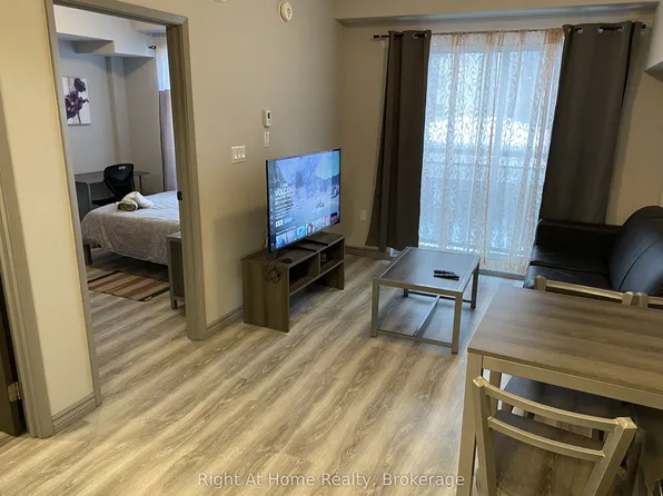 275 Larch St #F202, Waterloo, ON N2L 3R2