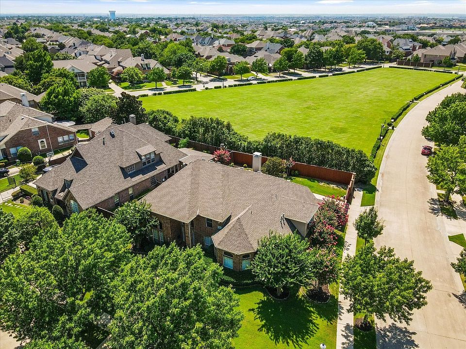 1st image of 2625 Merlin Dr
