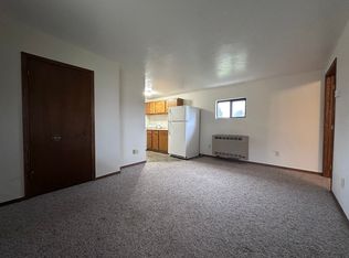 E456 Bay Ln APT 4, Luxemburg, WI 54217