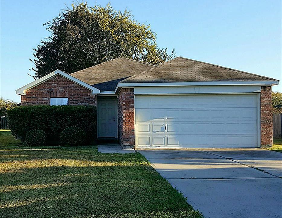 1st image of 13387 Lake Breeze Ln