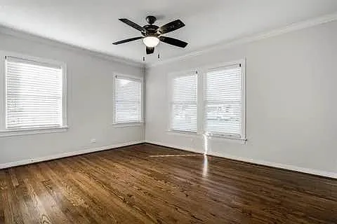 4310 Somerville Ave — Photo 14