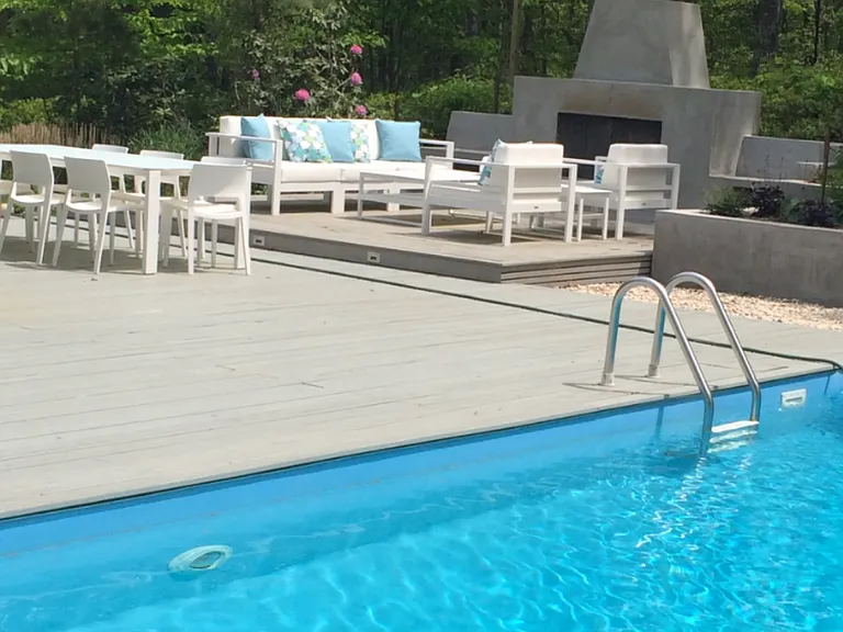15 Jonathan Dr — Photo 17