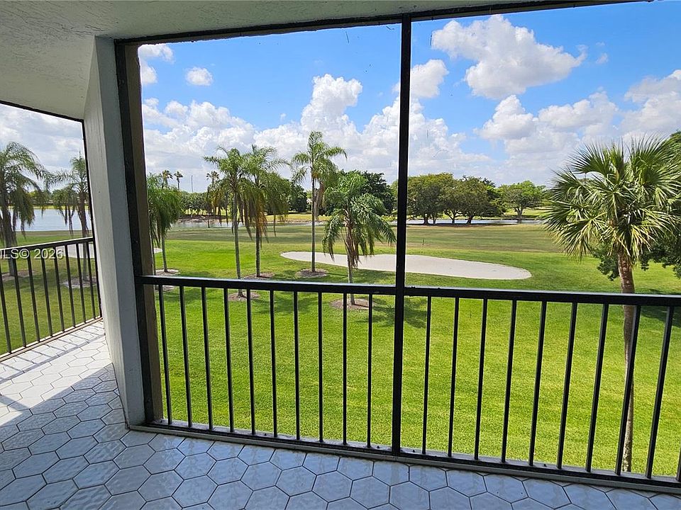 1st image of 16300 Golf Club Rd APT 315