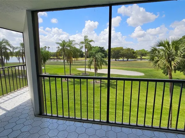 16300 Golf Club Rd APT 315, Fort Lauderdale, FL 33326