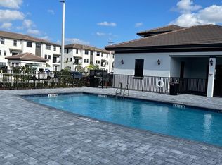 15520 SW 136th St UNIT 212, Miami, FL 33196