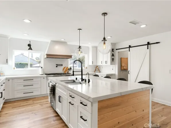 14300 Hortense St, Sherman Oaks, CA 91423