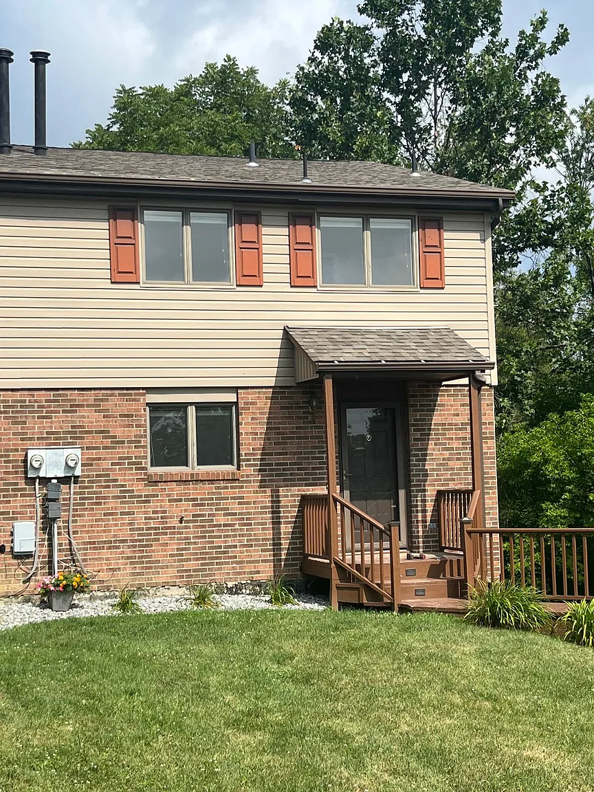 133 Macarthur Rd photo 1