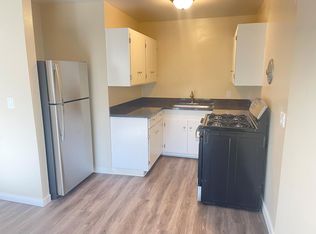 2727 Midtown Ct, Palo Alto, CA 94303