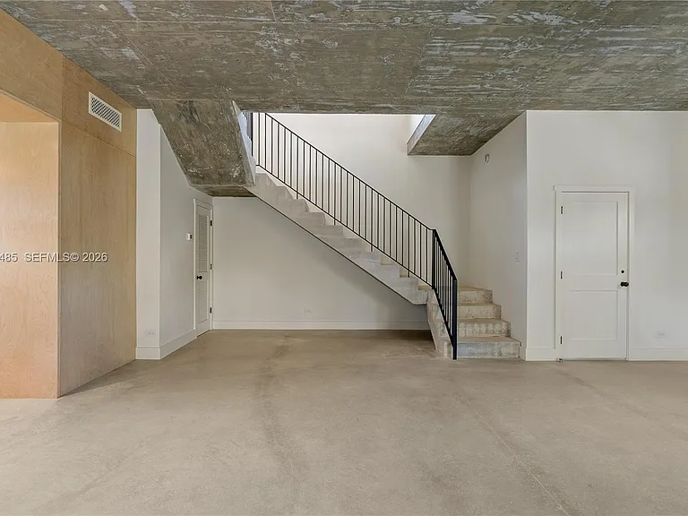 3620 Plaza St — Photo 12