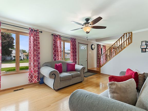 3rd image of 5329 W Alexander Pl