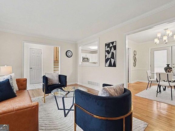 4th image of 3960 Wedgefield Cir