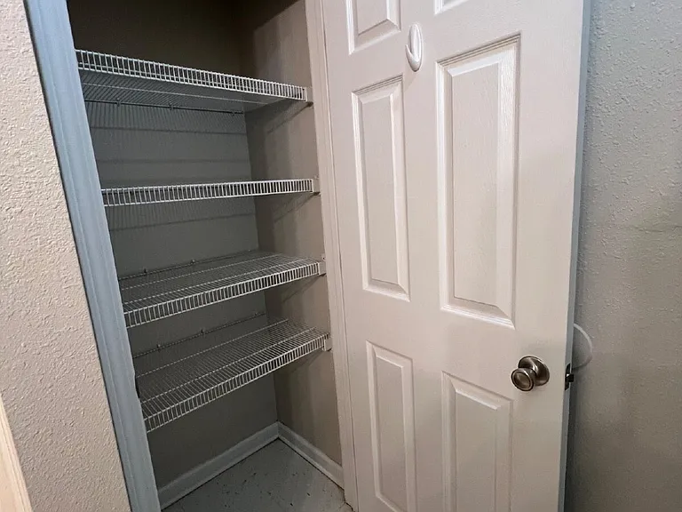 9101 Pembroke Oak Grove Rd #3E — Photo 14