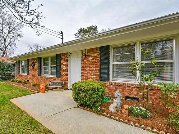 3rd image of 4257 Westbrook Ct