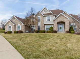 35 Cambrian Way, Saint Charles, MO