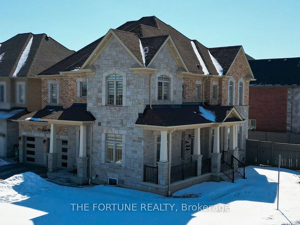1st image of 21 Lyle Way N