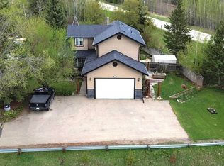 501 Lakeside Dr, Spring Lake, AB T7Z 2V5