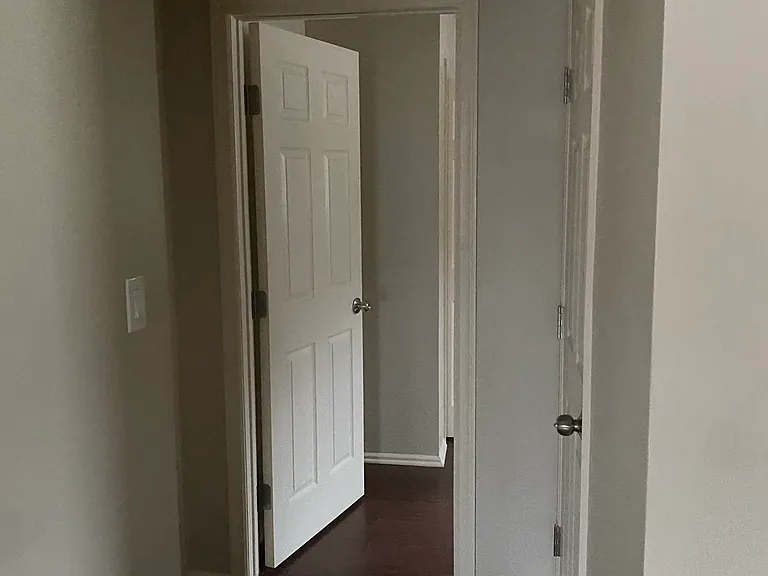 8 Evelyn Ct #2 — Photo 30