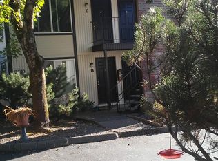 9380 SW 80th Ave APT D, Portland, OR 97223