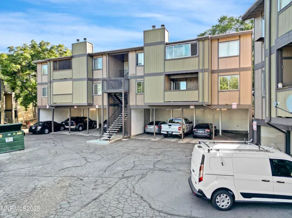 2085 Highview Ct APT 1, Reno, NV 89512