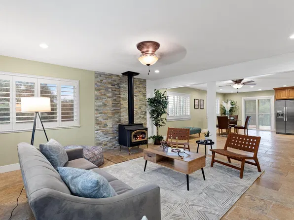 6680 Mary Ann Ln, Placerville, CA 95667