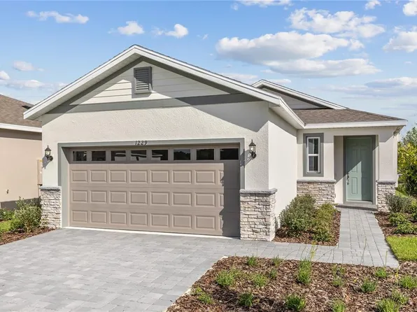 1249 Atlantic Ave, Fruitland Park, FL 34731