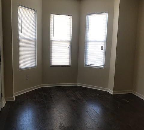 4th image of 20XX E Birch St