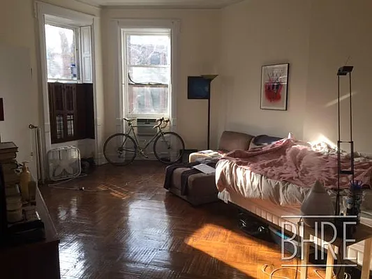 Rented by Brooklyn Heights Real Estate Inc | media 10