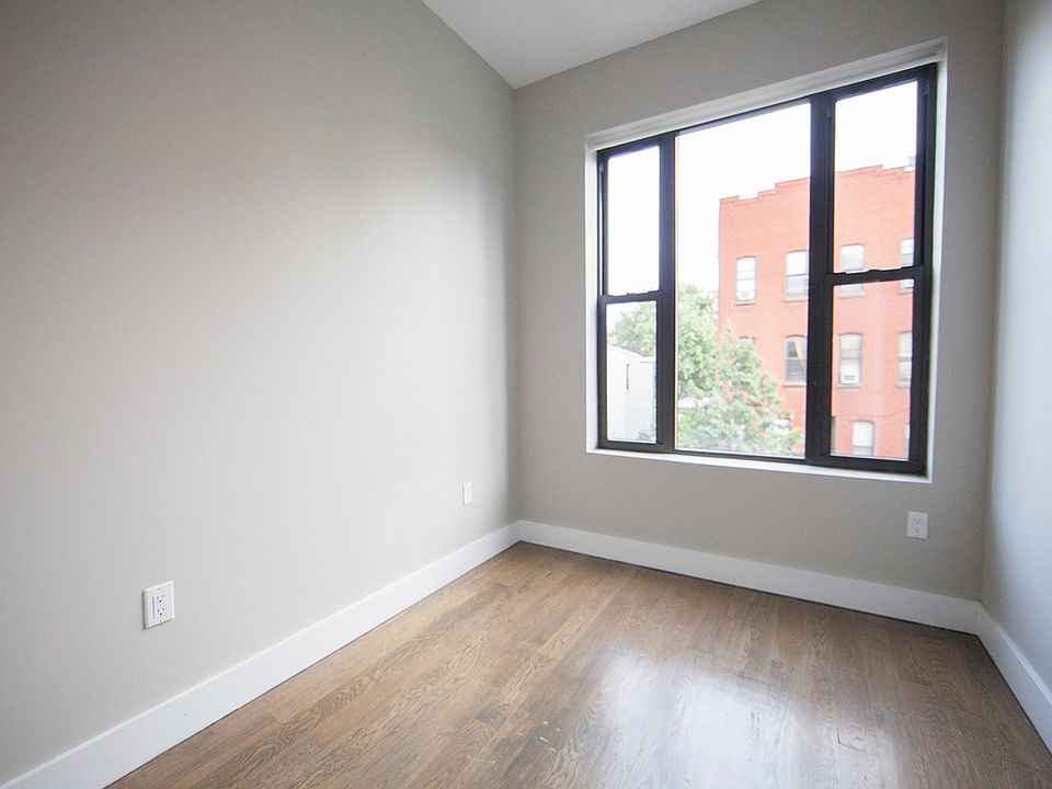 1st image of 241 Jefferson St #1BB