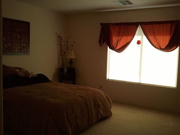 3rd image of 17577 W Banff Ln