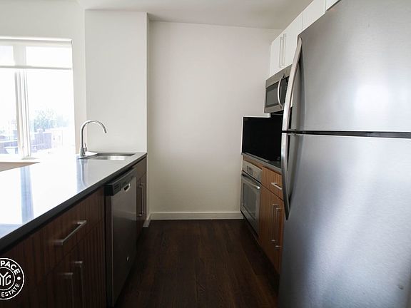 4th image of 1209 Dekalb Ave APT 110