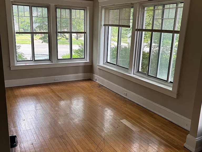 12907 Clifton Blvd #1 — Photo 8