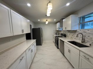 1651 Van Buren St, Hollywood, FL 33020