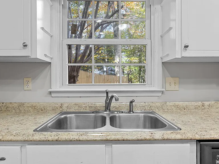 13 Sunridge Ct — Photo 10