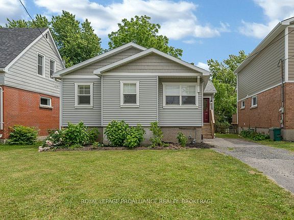 3rd image of 57 Helen St