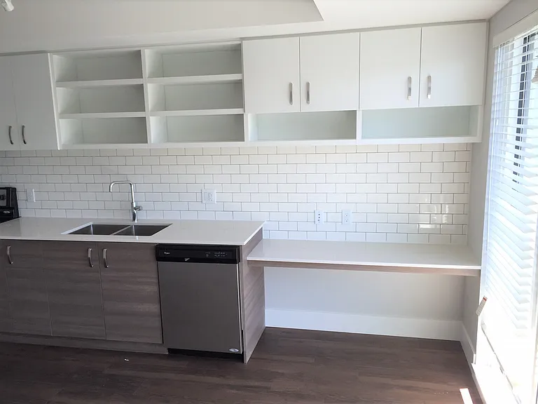 2525 Carnarvon St #312 — Photo 43