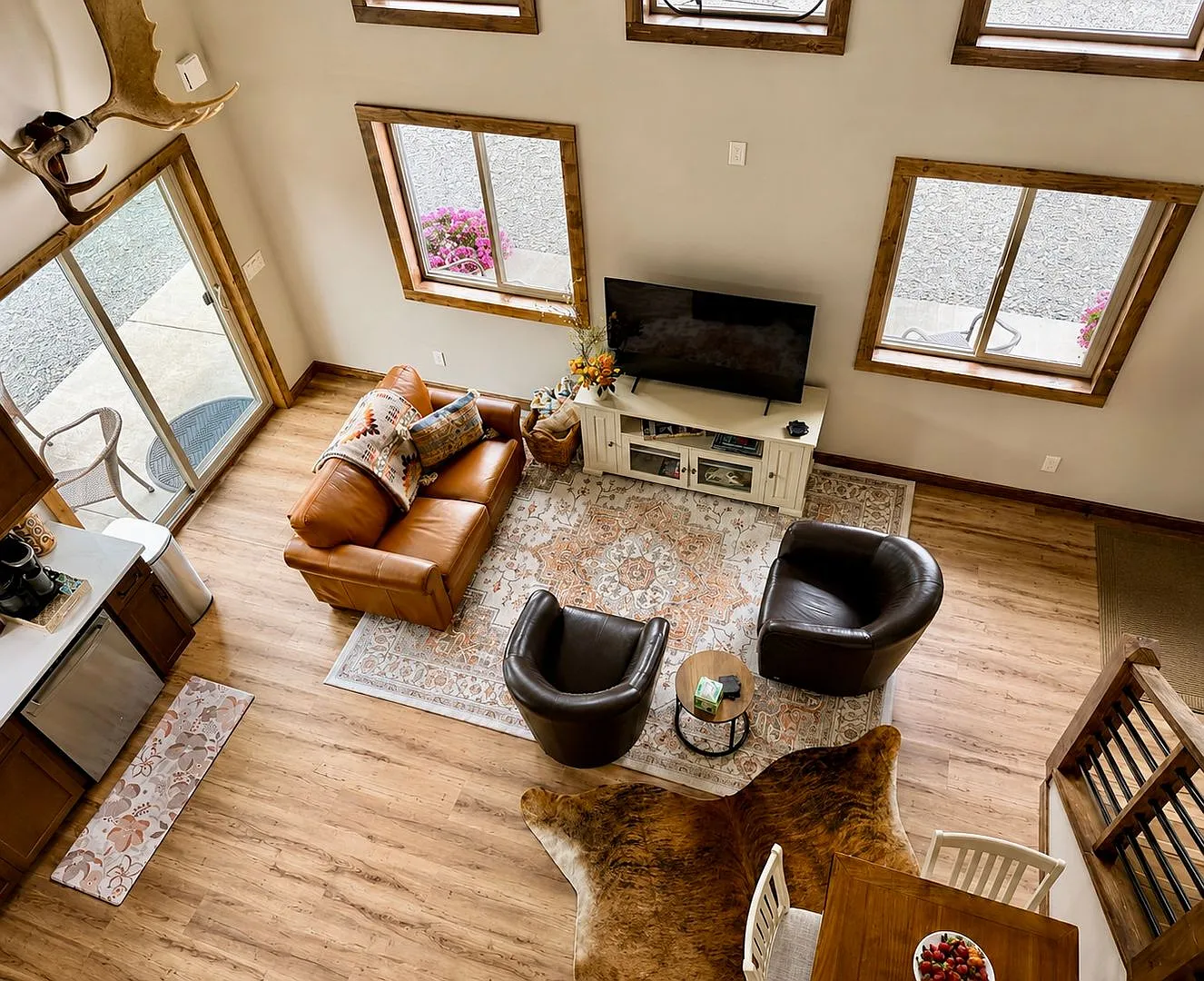 Like New Seasonal Rental — Photo 4