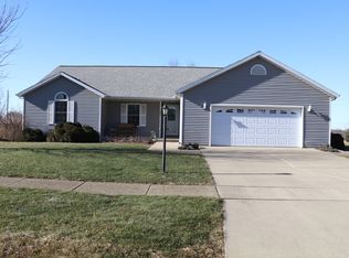 508 N Delane Dr, Heyworth, IL