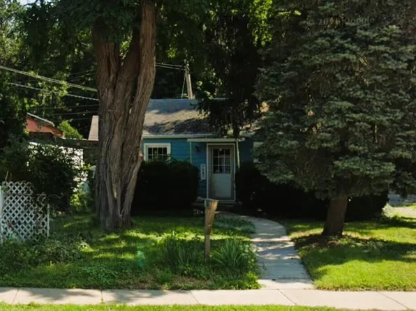 1847 Packard St, Ann Arbor, MI 48104