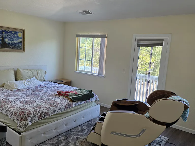 672 Casella Way — Photo 11