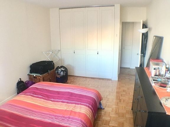 3rd image of 225 E 95th St APT 18E