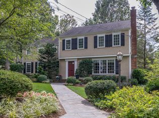 11 Rotary Ln, Summit, NJ 07901